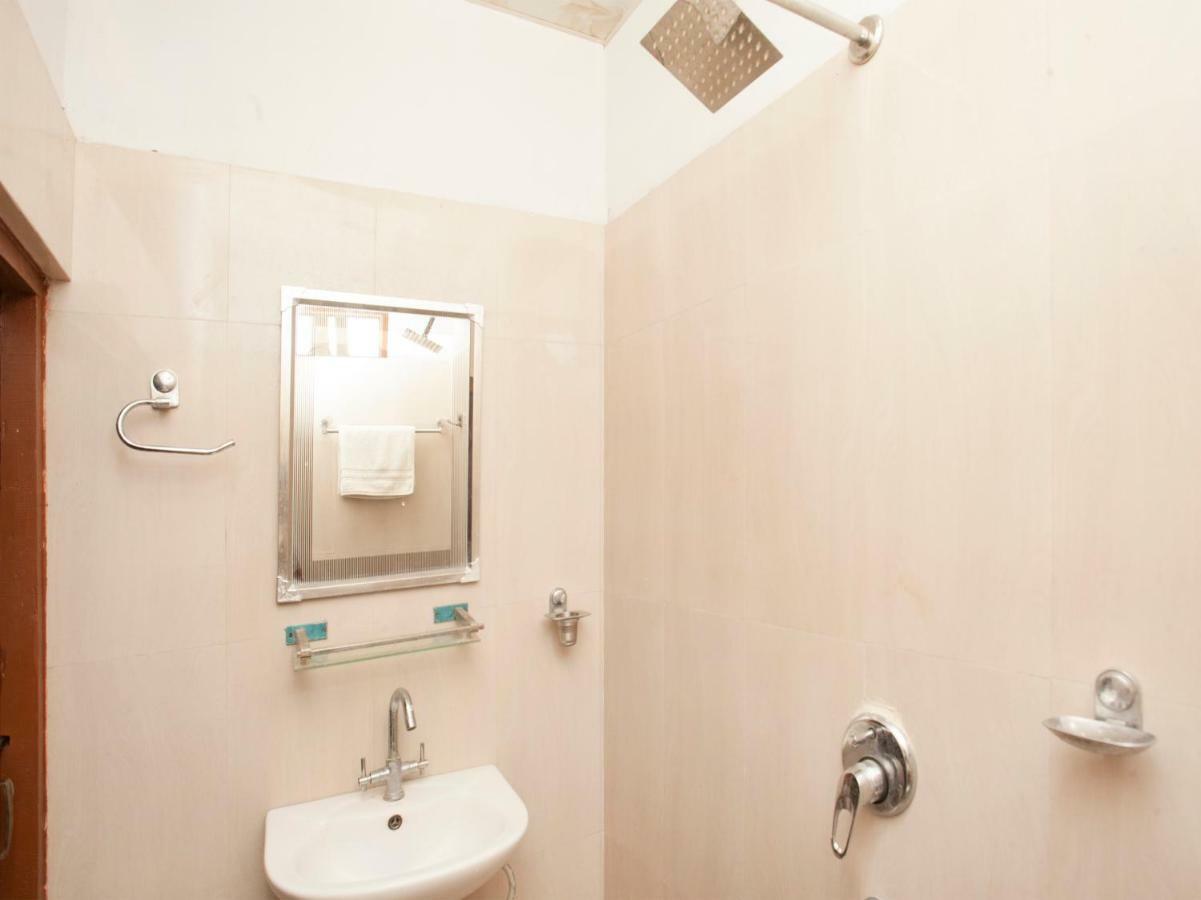 Spot On 486 Hotel Holy Lodge ソーラハ エクステリア 写真