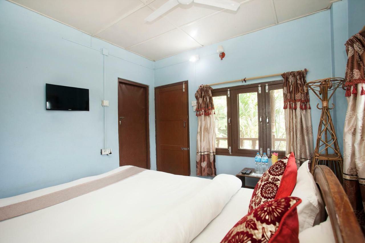 Spot On 486 Hotel Holy Lodge ソーラハ エクステリア 写真